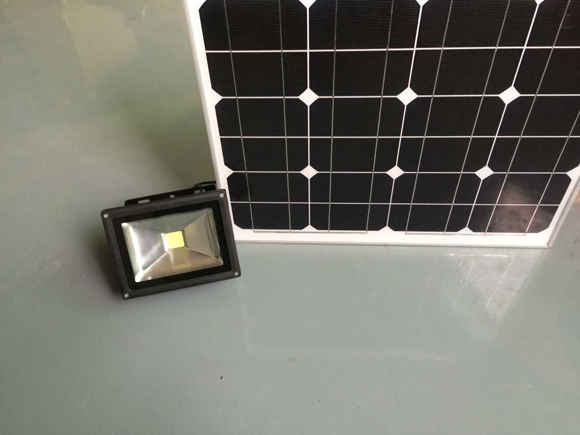 10 وات خورشیدی به رهبری امنیت سیل چراغ آلومینیوم ریخته گری 180 درجه زاویه پرتو